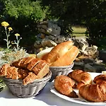 Tomazici 4* Santalezi