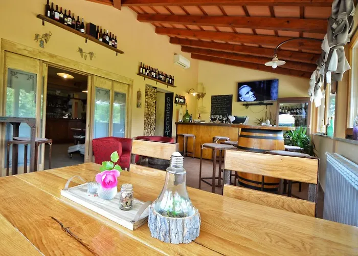 Tomazici Bed and breakfast 4*