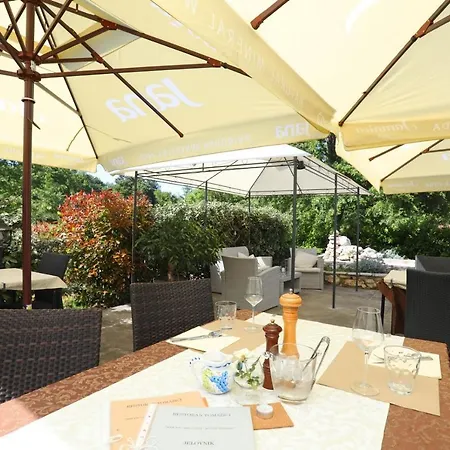 Bed And Breakfast Tomazici